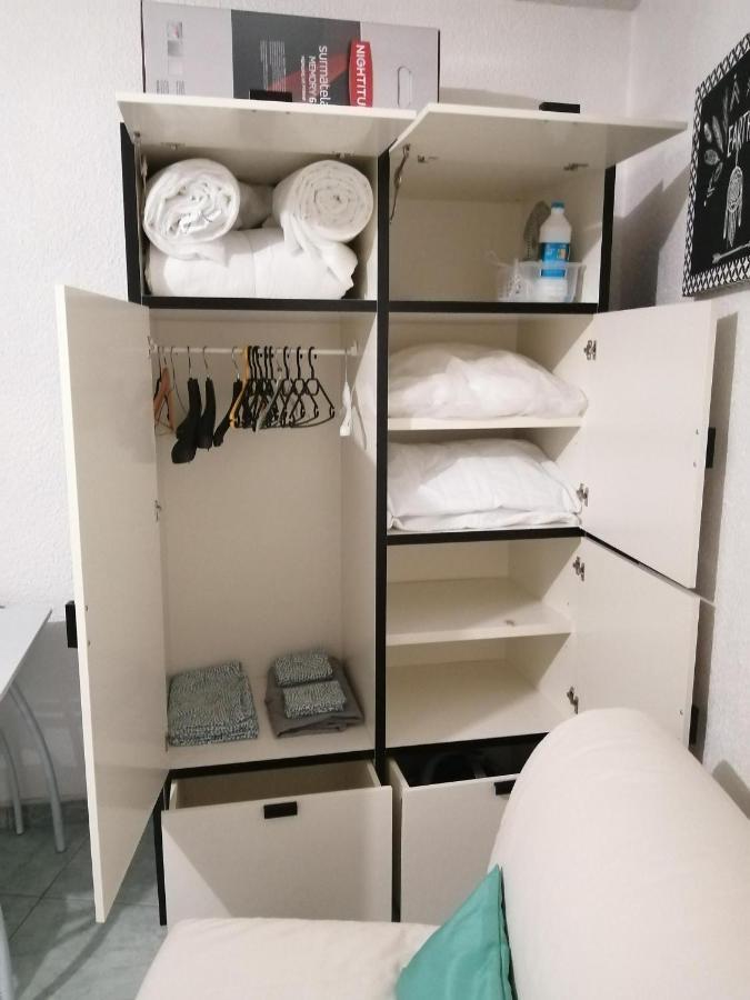 Joli Studio Bord De Mer, Clim, Balcon, Parking Prive 멍똥 외부 사진